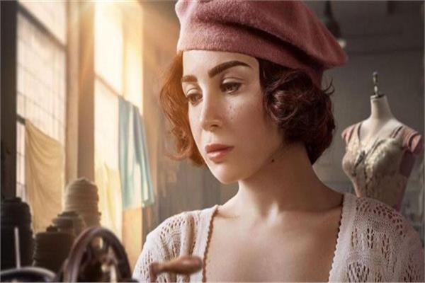  الفنانة مي عز الدين