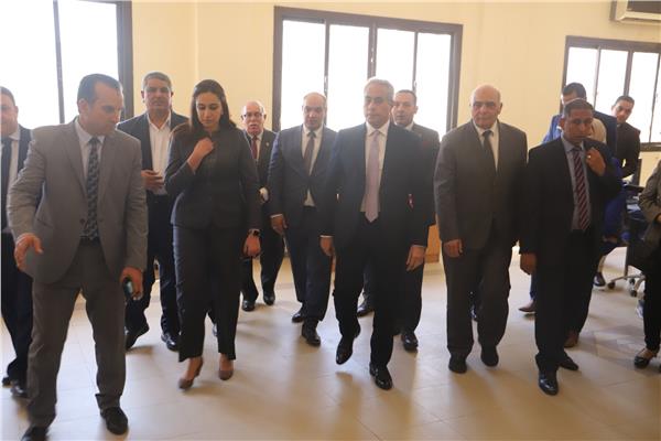  وزير القوى العاملة حسن شحاتة 