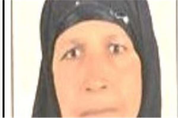 الأم المثالية بأسوان : أبنائي خريجي جامعة الأزهر وامنيتي" الحج "