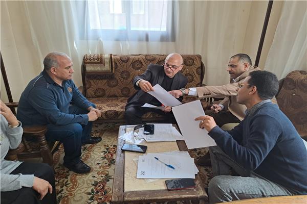 القوى العاملة تتفقد مكاتب العمل بالبحر الأحمر