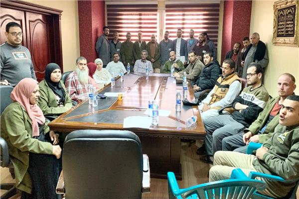 "القوى العاملة": 30 عقد عمل لشباب منهم ذوي همم بقنا  