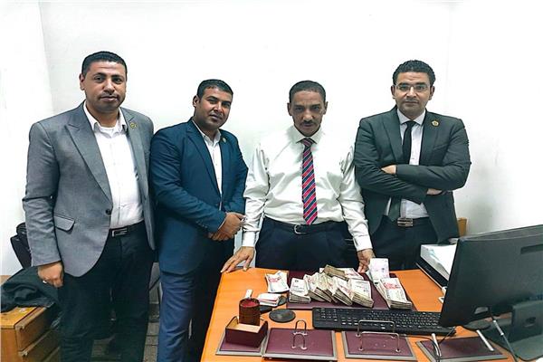 جمارك مطار الاقصر