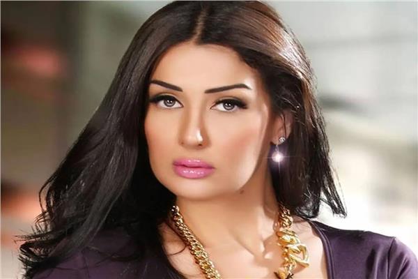  الفنانة غادة عبد الرازق 