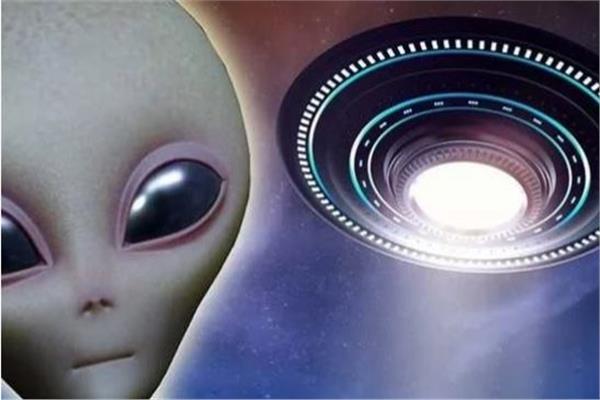  كائنات فضائية