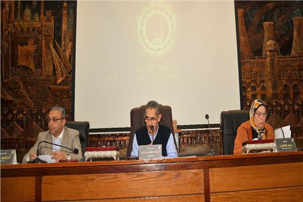 محافظ الغربية يترأس اجتماع اللجنة العليا