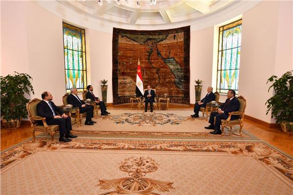 الرئيس السيسي يستقبل رئيس مجلس النواب العراقي