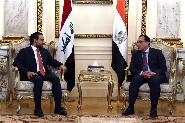الدكتور مصطفى مدبولي خلال لقاءه برئيس مجلس النواب العراقي محمد الحلبوسي
