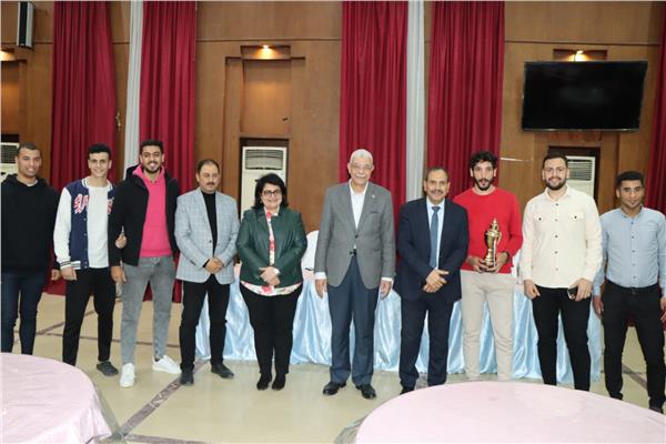 لدكتور أحمد القاصد رئيس جامعة المنوفية 