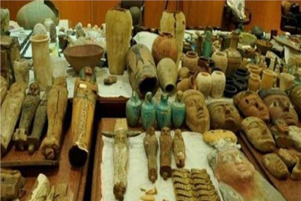 قطع أثرية - أرشيفية