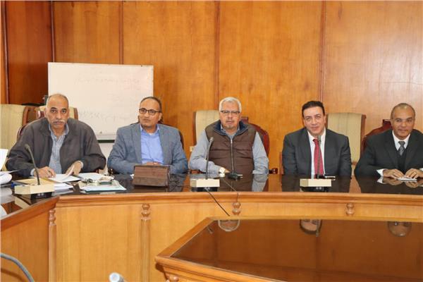 مجلس قطاع خدمة المجتمع والبيئة بجامعة المنوفية يعقد جلسته السابعة   