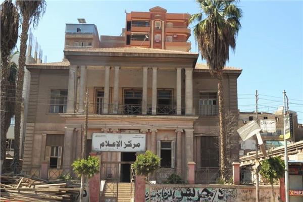  النادى اليونانى بالمحلة