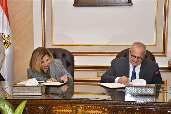 بروتوكول تعاون بين جامعة القاهرة والمجلس القومى لحقوق الإنسان