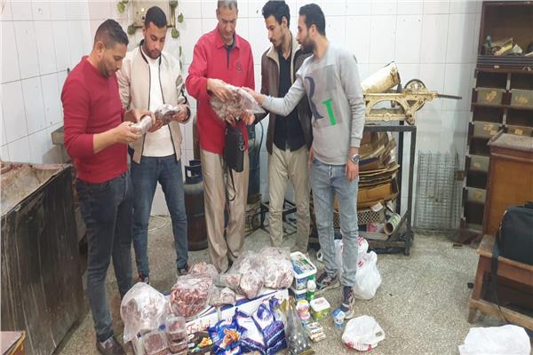 ضبط 100 كجم لحوم وكبدة وأسماك مجمدة منتهية الصلاحية بدمنهور