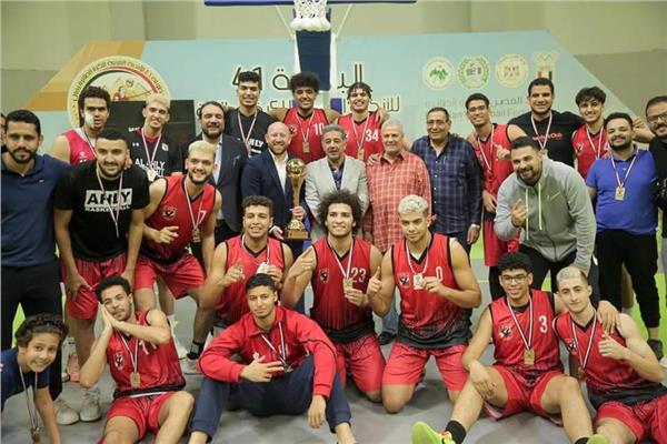 شباب سلة الأهلي يتوج ببطولة الجمهورية