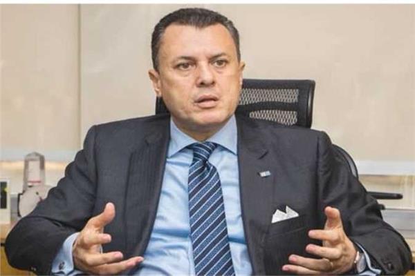 أحمد عيسى وزير السياحة والآثار