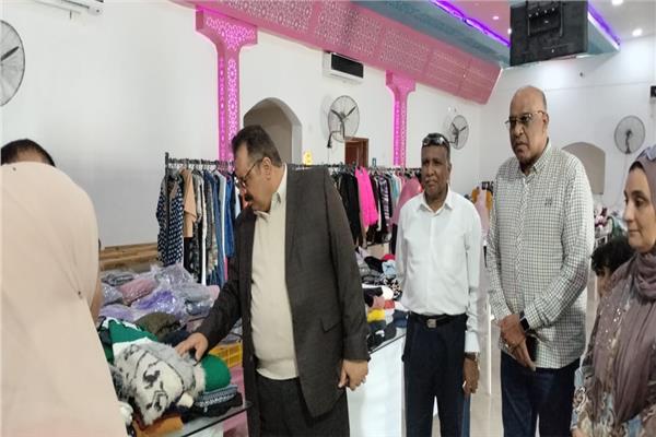 معرض دكان الفرحة من تحيا مصر لتوفير ملابس العيد بسفاجا