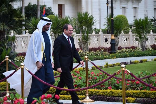 الرئيس السيسي والشيخ محمد بن زايد _ لحظة الوصول اليوم_
