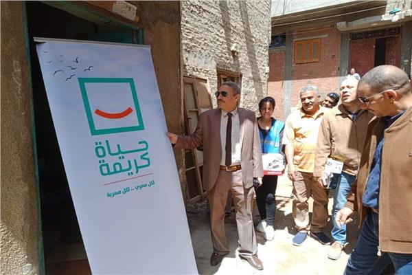 تفقد تاج جلال ابو سداح رئيس مركز ومدينة ابوقرقاص