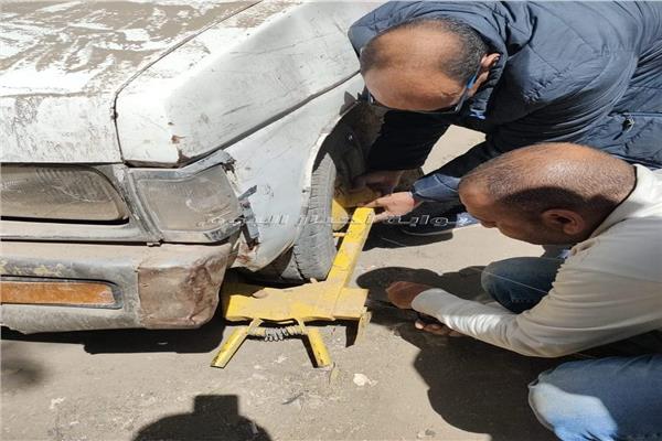 كلبشة السيارات المتعدية 