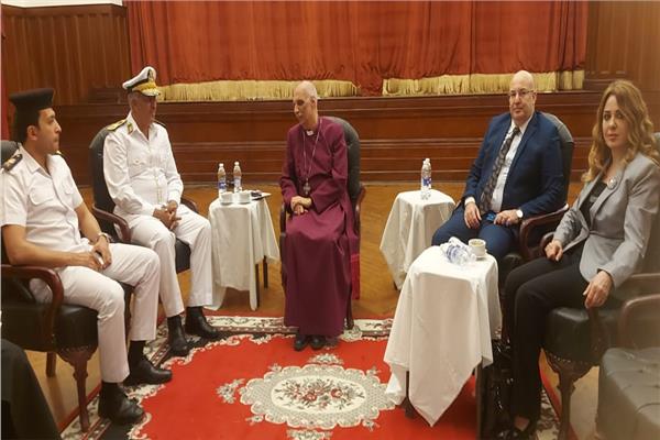 المصريين الأحرار يشارك الأسقفية احتفالات عيد القيامة       