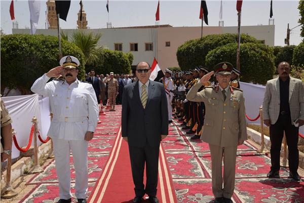  اللواء عصام سعد محافظ أسيوط اليوم بديوان عام المحافظة
