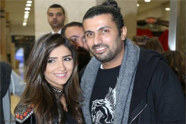 محمد سامي و مي عمر
