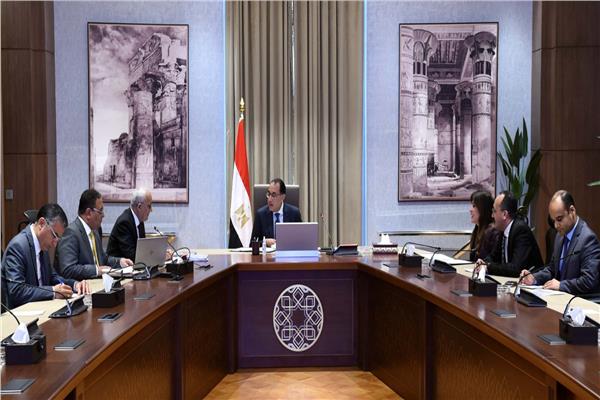 رئيس مجلس الوزراء