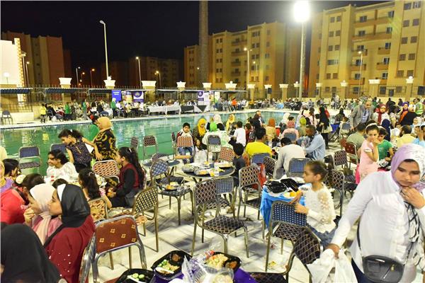محافظ أسيوط يشارك في حفل الإفطار الجماعي الأيتام وذوى الهمم