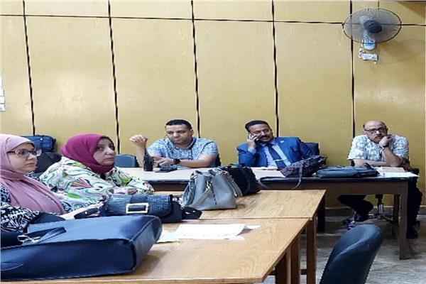 صحة أسيوط تعقد إجتماعات لمناقشة خطة الاستعدادات لعيد الفطر 