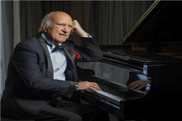 عمر خيرت