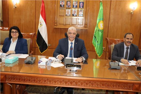رئيس جامعة المنوفية 