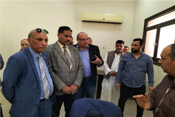 وكيلا التموين والزراعة بالإسكندرية يتابعان توريد القمح