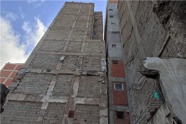 العقار المائل بمنطقة اللبان