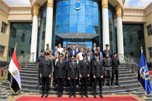 المشاركون في الدورة التدريبية