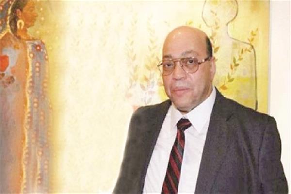 د. شاكر عبد الحميد