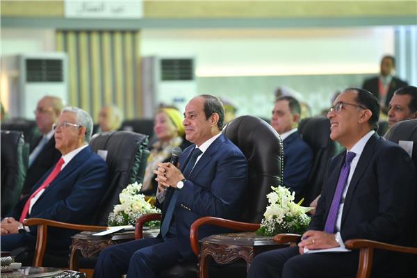 احتفالية عيد العمال بحضور الرئيس السيسي