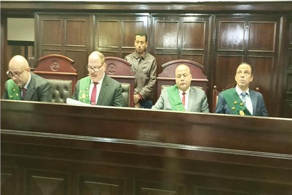 هيئة المحكمة برئاسة المستشار حسن معوض الباهي رئيس الدائرة