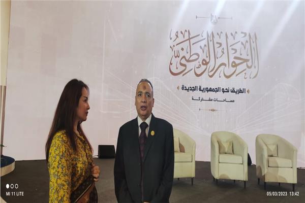 طارق درويش رئيس حزب الأحرار الاشتراكيين