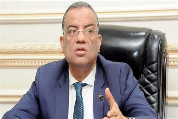 رئيس لجنة الإعلام بالشيوخ