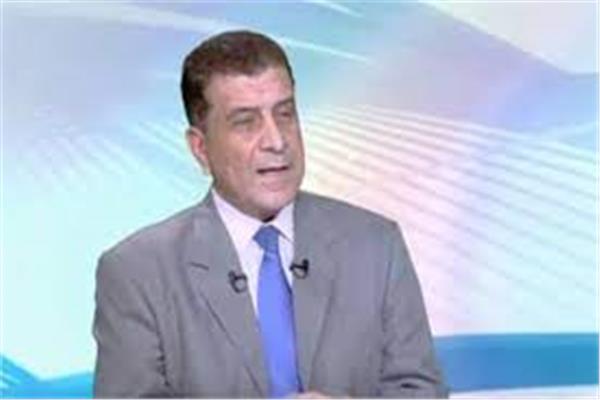 المحلل السياسي، أحمد رفعت