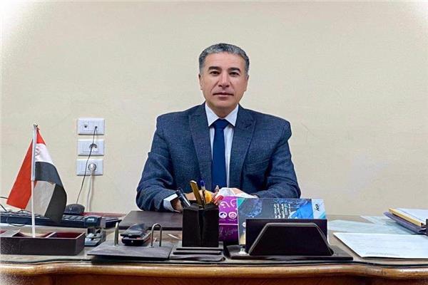 الدكتور مبروك سالم وكيل وزارة الصحة بمطروح