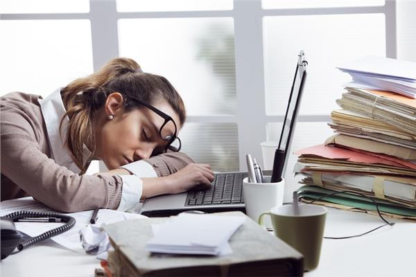 أطعمة تتسبب في الخمول والكسل