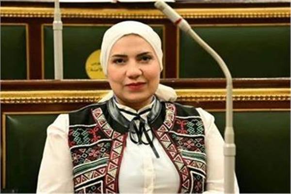 النائبة سكينة  سلامة