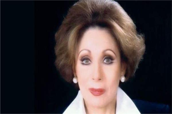 لبني عبد العزيز