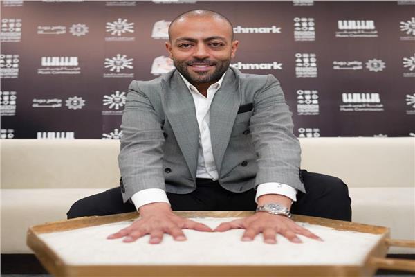 تامر عاشور
