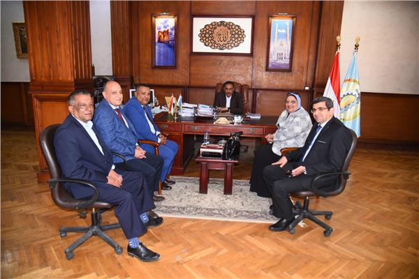  اللواء خالد شعيب محافظ مطروح
