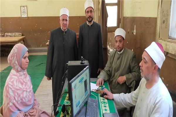 استمرار فعاليات اختبارات المحفظين  بأروقة القران الكريم بأسيوط