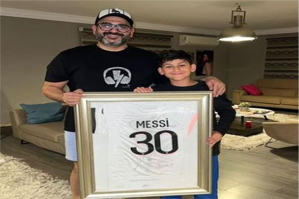 أكرم حسنى