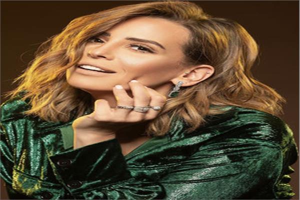 الفنانة ايمان العاصي