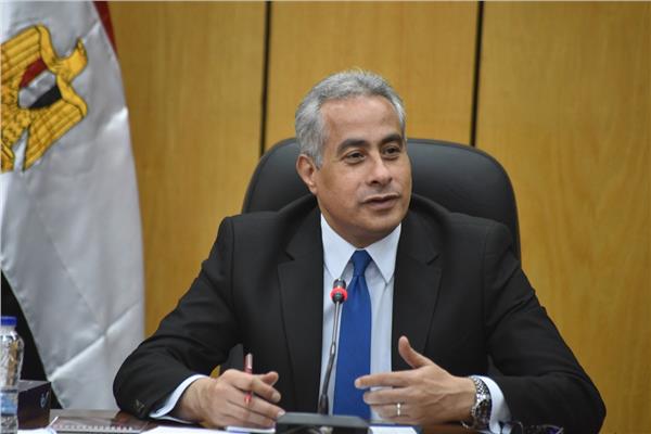 وزير القوى العاملة